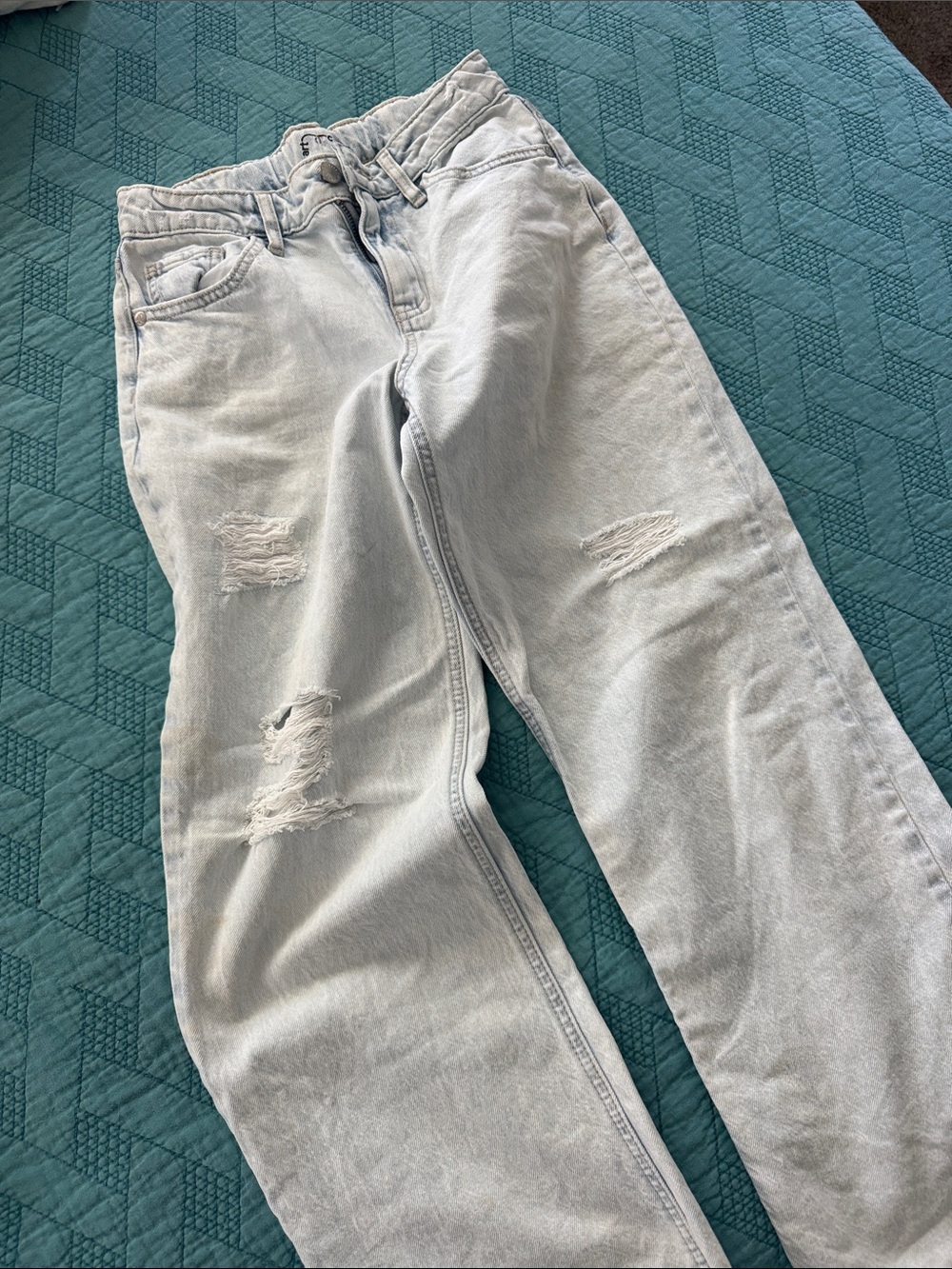 Light Wash Distressed Jeans